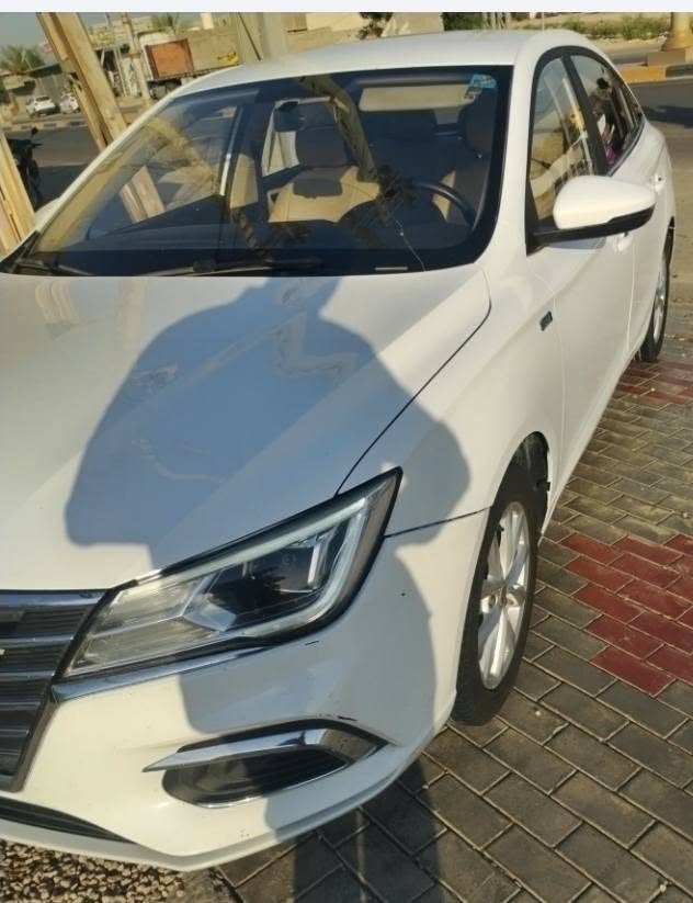 ام جي 5 موديل 2023 سياره نضيفه مبيها اي نقصبيها طخات بسيطه
رقم بغداد السعر 90وبيها مجال ***********
