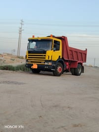 شاحنة • للبيع