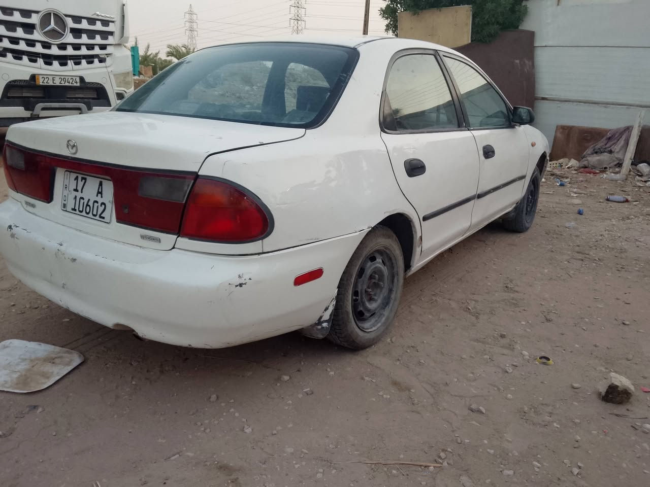 السلام عليكم مازدا للبيع حجم 323 مكينه وگير كورولا شرط گير اوتوماتيك رقم مثنى انگليزي السنويه لل 30 السعر 22 وبيها مجال *********** مكان السياره بل نجف
