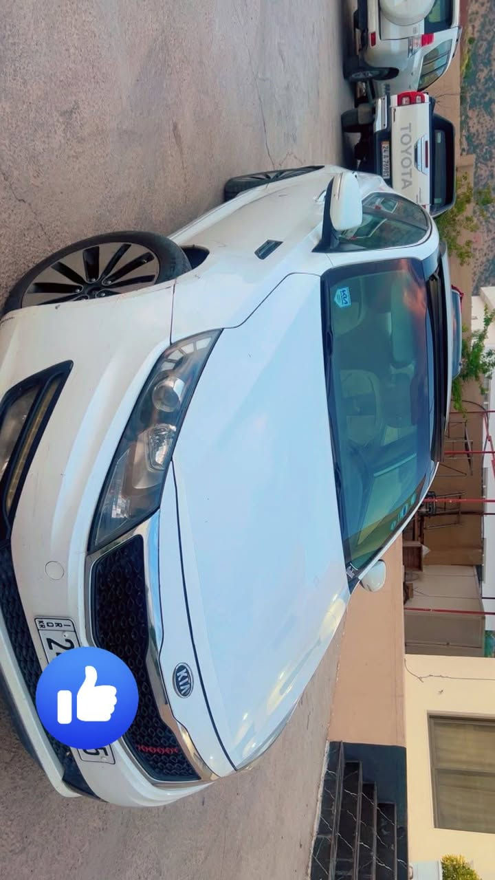 المواصفات فول  بانوراما بصمة تشغيل ابواب عدادات كادينزا
كشفن كهرب خزن
ما بيها صبغ فقط ملاحظات وبارد
رقم دهوك الجديد
محرك وكير شرط
المكان الموصل جانب الأيسر
 للتواصل 
***********
