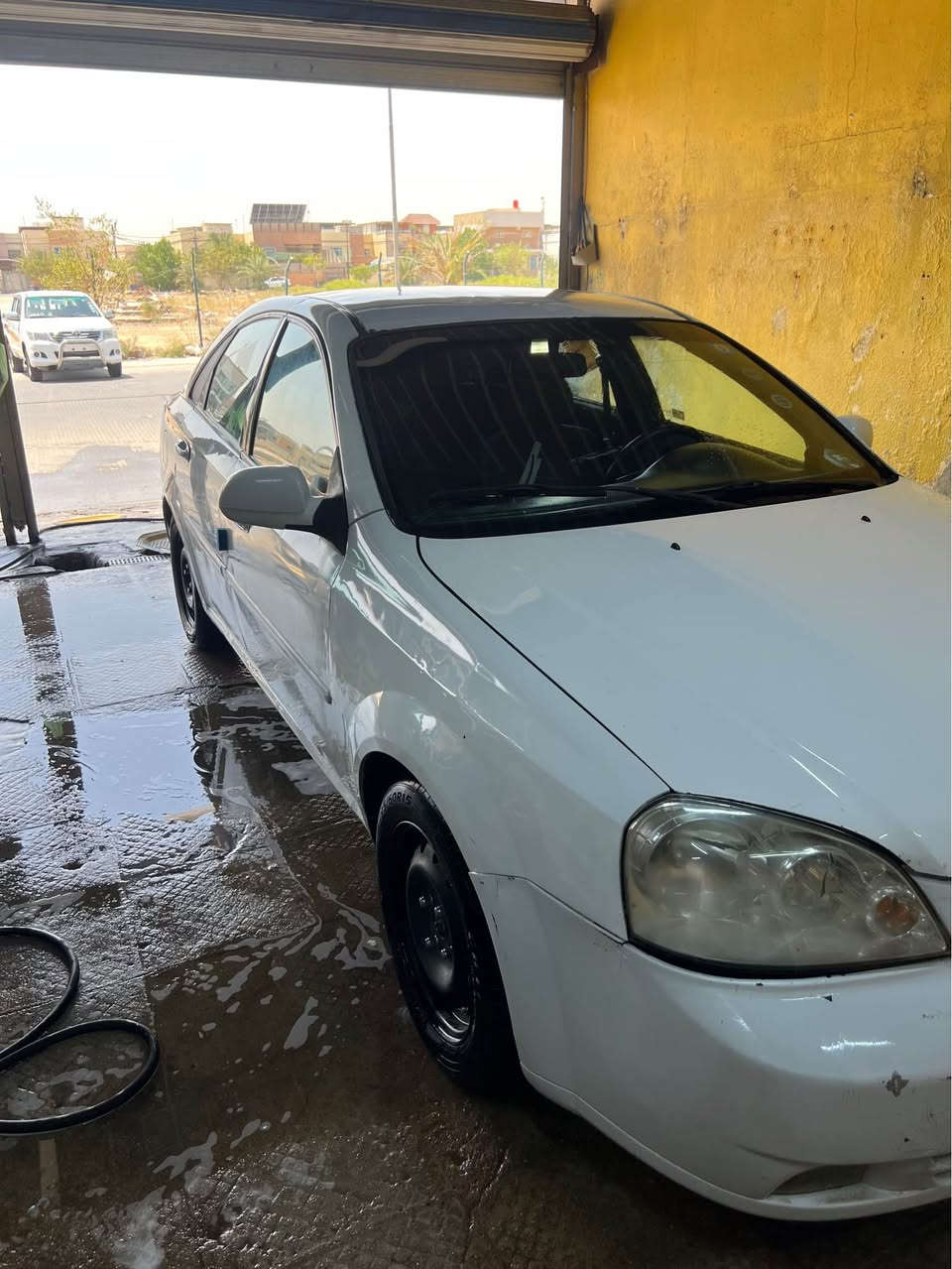 سلام عليكم

اوبترا 2011 كير اوتماتيك رقم قادسية انكليزي وراعيها بالنجف 
بيها 3 قطع 
سياره جاهزه محرك وكير وكهربائيات وتبريد كله شغال
السعر 63 وبيها مجال مكانها بالنجف 
تواصل واتساب ***********ا النجف, العراق
