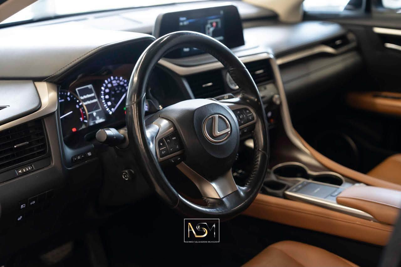 2022 LEXUS RX 350 💙🔥
لكزس RX 350
الفئة : RX 350 ⭐️
موديل : 2022 🤍
المحرك : V6 سعة 3.5 لتر 💨
القير : أوتوماتيك 8 سرعات 🚀
اللون : نيلي 💙
الداخل : جوزي 🤎

الحالة:كلين تايتل بدون اي صبغ شرط الفحص🔥
المواصفات فول أوبشن 💣

1/1

 ● بصمة أبواب (Smart Entry)
 ● تشغيل بصمة + تشغيل عن بُعد
 ● فتحة سقف سلايت
 ● مقاعد جلد جوزي فاخرة
 ● مقاعد كهربائية مع حفظ وضعيات السائق
 ● تبريد وتدفئة للمقاعد الأمامية
 ● تدفئة المقود
 ● شاشة وسطية كبيرة
 ● شاشة معلومات متعددة
 ● كاميرا خلفية
 ● حساسات أمامية وخلفية
 ● مثبت سرعة راداري (Radar Cruise Control)
 ● نظام الحفاظ على المسار
 ● تحذير مغادرة المسار
 ● مراقبة النقطة العمياء (Blind Spot)
 ● تنبيه حركة المرور الخلفية (RCTA)
 ● باب خلفي كهربائي
 ● شاحن لاسلكي
 ● منافذ USB أمامية وخلفية
 ● نظام صوت فاخر
 ● إضاءة LED أمامية وخلفية
 ● تشغيل أوتوماتيكي للهاي بيم
 ● مرايا كهربائية مع طي تلقائي
 ● هاند بريك إلكتروني + Auto Hold
 ● أوضاع قيادة ECO / NORMAL / SPORT
 ● نظام الدخول الذكي والترحيب عند الاقتراب
 ● تكييف أوتوماتيك ثنائي المناطق
 ● ستيرن متعدد الوظائف مع شيفترات

السيارة جاهزة، هزة فحص كاملة، استخدام نظيف، التحويل ثاني يوم .✅🔥

العنوان: اربيل شركة احمد صلاح الدين محسن

للتواصل.

واتساب***********

خط:***********
