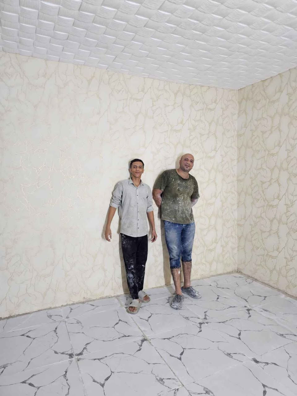 السلام عليكم
اعمالي ورق جدران
سعر متر مربع كرسته وعمل 6الاف💸💸💸💸
ظمان 5سنوات صيانه 👷👷👷👷
مانع ال حشرات و بكتيريا
ضد تعفن 
اي استفسار اتصل وتدلل علينا يوجد واتساب،📞📞📞📞
*********** بغداد, العراق
