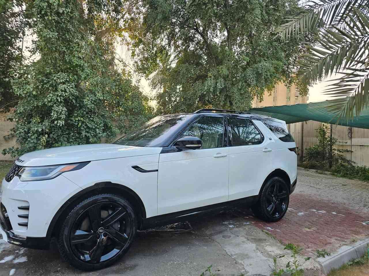 رانج دسكڤري موديل ٢٣ جديدة جداً رقم أربيل بإسمي
السيارة بحالة الزيرو وارد أمريكي ضررها نصف باب السايق + نصف الباب خلف السايق فقط

خالية من أي نقص كلشي بيها جديد بمعنى الكلمة

السعر ٣٨٠ ورقة 

مكانها بغداد

رقمي *********** متوفر واتساب
