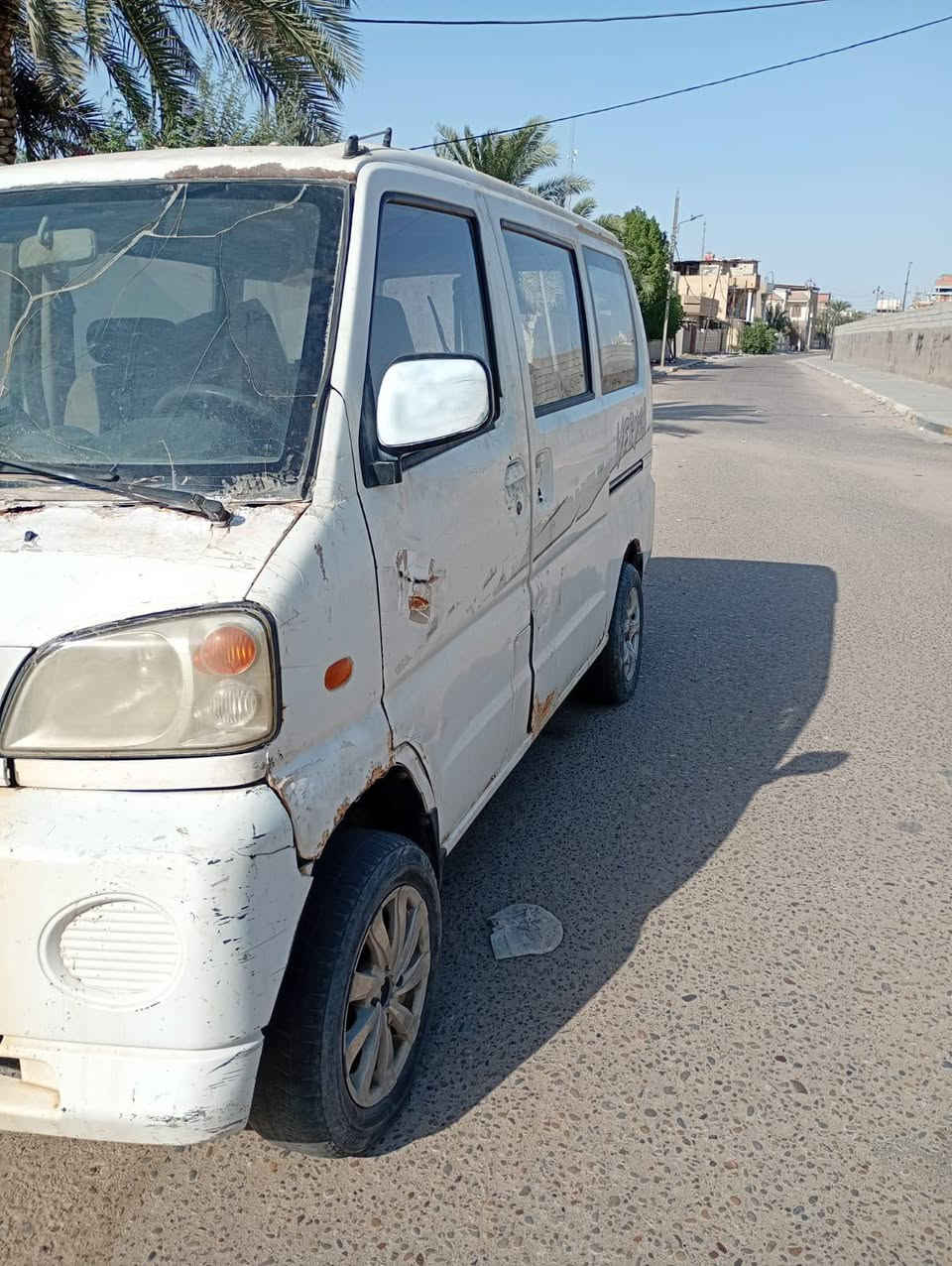 سيارة صيني. ثري واي محرك كورلة لون أبيض رقم بصورة انكليزي وراعيها في البصرة يريد تحويل شغالة باتري جديد 7 راكب سنوية للغاية 2027 السعر 18 ورقة بيع مستعجل ***********
