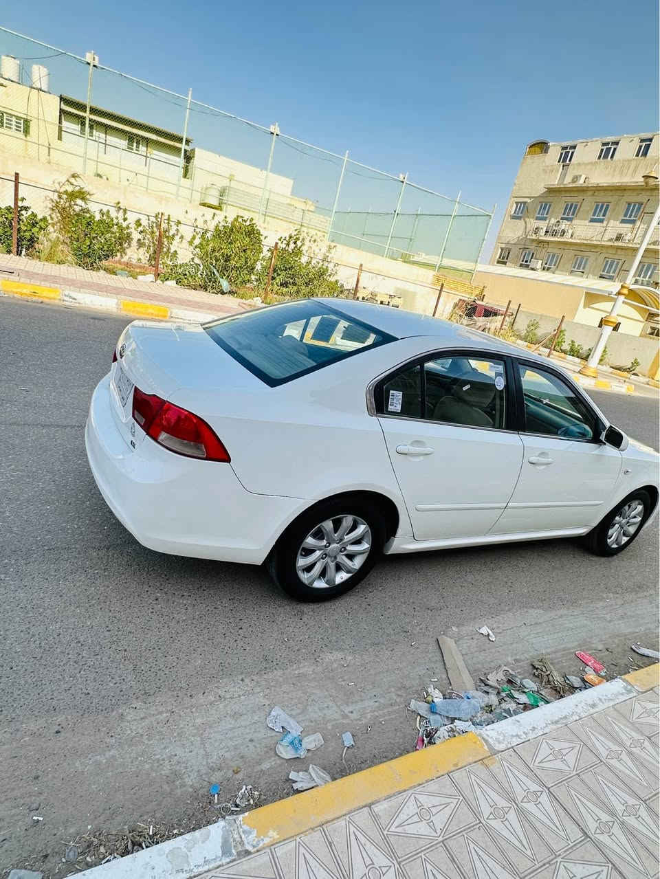 السلام عليكم 
اوبتيما 2009 بصره تحويل مباشر المشتري  فئه LXوارد خليجي مكفوله ضربه وتبديل وفتح شرط كفاله فقط رشه صبغ بالهلال الخلفي الايمن والباقي جديد محرك كير جدد شرط الفحص تبريد ثلج بيه طخم تاير جديد محرك حجمه ٢٠٠٠ مكاني ناصريه السعر 118 وبيه مجال الاتصال ***********
استخدام شخصي سياره 
ومكلف بالنشر لحد يراسلني الشراي يتصل باصاحب الرقم ناصرية, ذي قار
