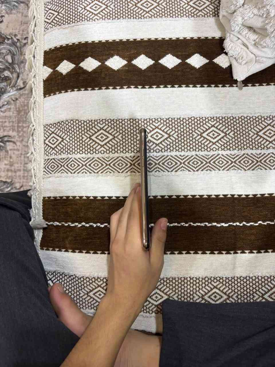 آيفون XS ماكس • ٢٥٦ • مدينة الصدر