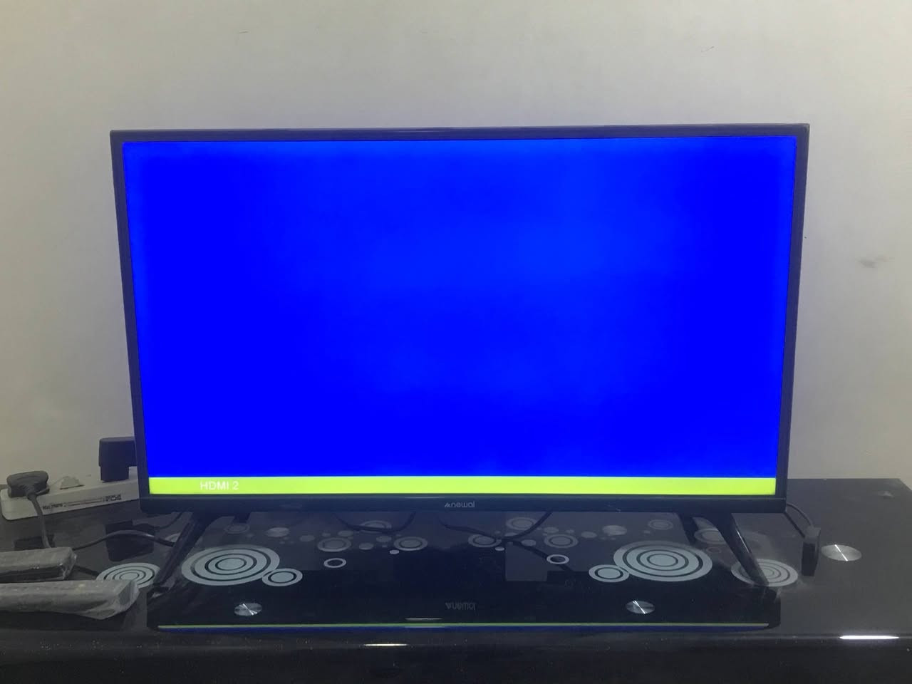 تلفزيون NEWAL 32 إنج للبيع
موديل HDR-3200
شاشة LED HD Ready بدقة 1280×720
تصميم نحيف بدون إطار تقريباً
بانل A+
بيه 2 HDMI + 2 USB
الجهاز نظيف ويعمل بصورة ممتازة
صارلي 20يوم من شتريته
السعر:100 ألف قابل للتفاوض
***********

نص مكتوب في الصور:
- HDMI 2