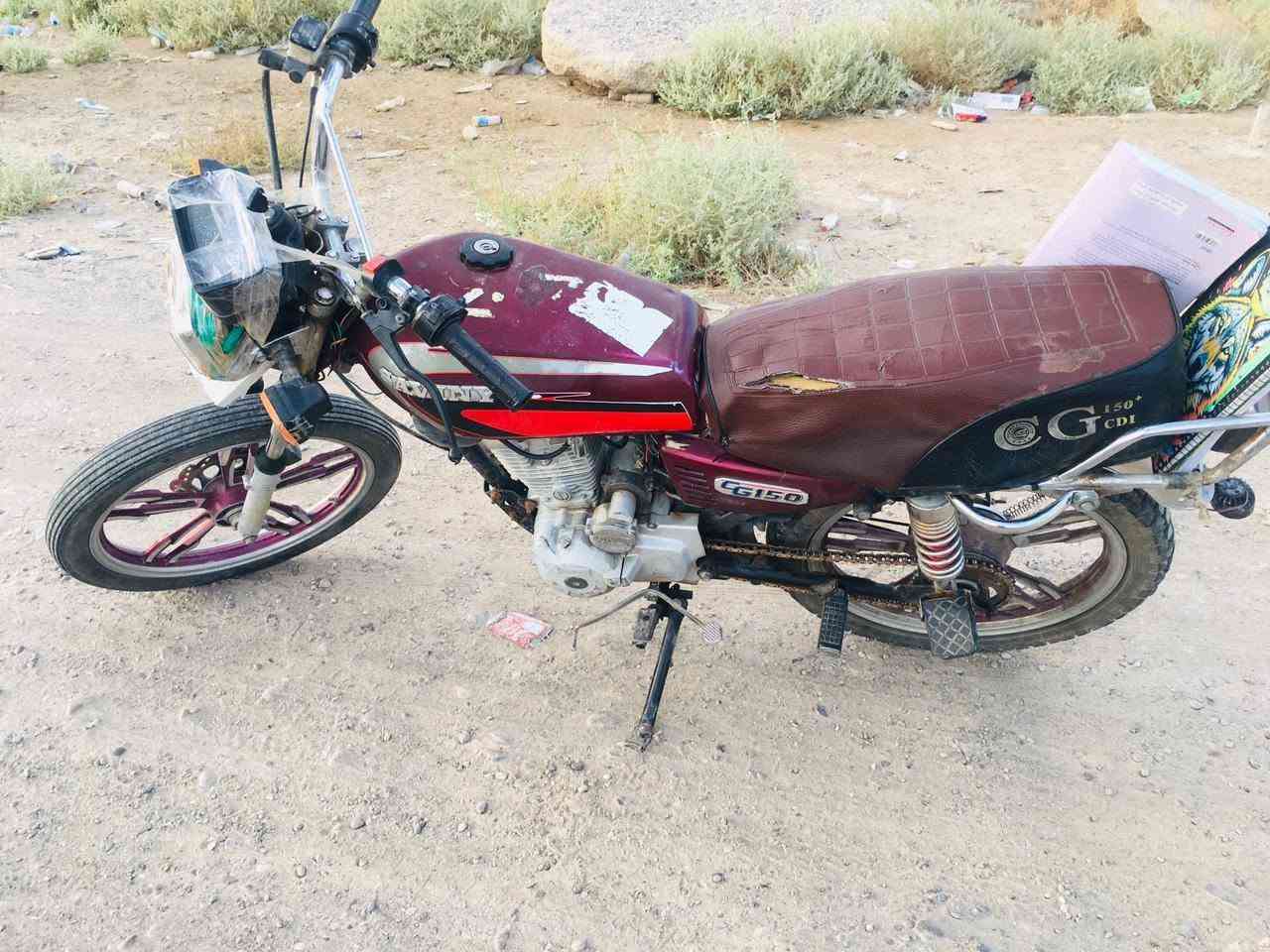 دراجه لبيع موديل 21 نضافه فول المكان ديالي قرب جامعه ديالي الخاص مفتوح أو تنتصل عل رقم 
(***********)  دراجه خير من الله هندر تشتغل 
نكره تشتغل @إشارة

