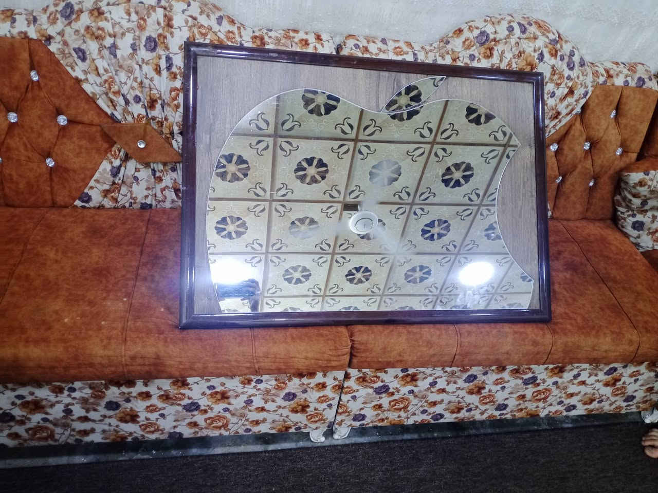 سلام عليكم غراض مستعمل مال حلاقه من كل قطعة اكو اربع نظيفات مكان كركوك مصلى سعر بل خاص رقم ***********
