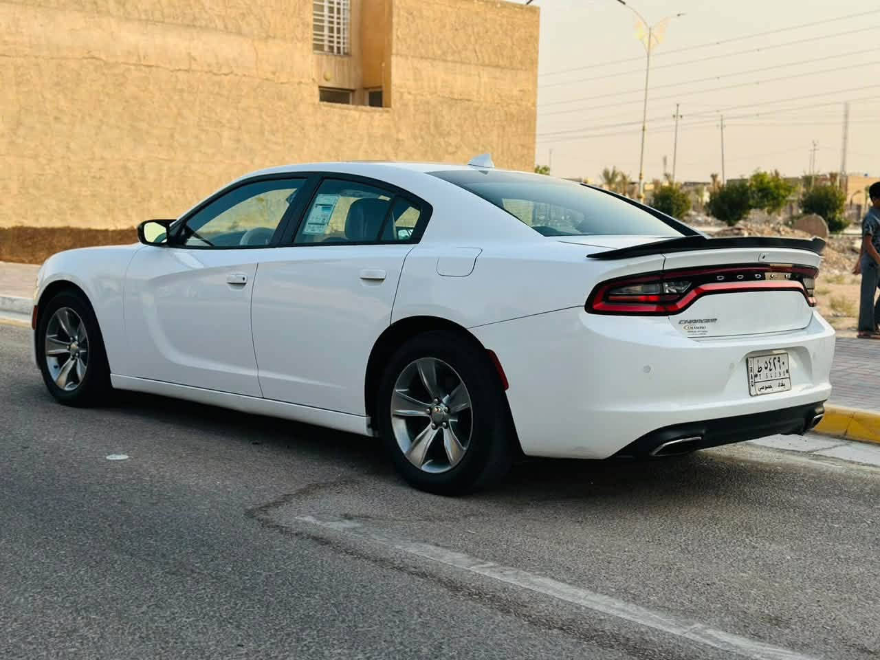 دوج جارجر موديل 2018 اصل 16 امريكي مكفوله من الضربه وصبغ SXT شاشه كبيره شفتات حساسات كشنات جلد بيجي توً ويل اصل السياره جديده بمعنى الكلمهً وجاهزه من مكينه 3600وكيرً وحداديه وتخم تاير وتبريد كله جاهز مكان السياره كربلاء السعر /137/بيه مجال جدا بصيط حق الجيه الاستفسار اكثر ***********/
