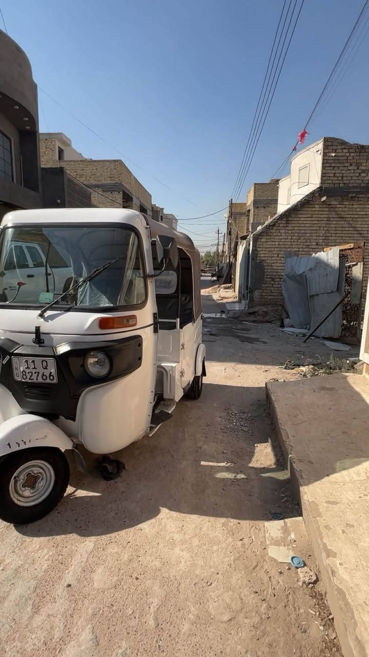 السلام عليكم تكتك٢٢/٨رقم إنكليزي ب ٨و٣٠٠ بيه مجال لشراي الزعفرانيه ***********
