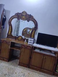 للبيع  غرفه اخشاب كامله ملحقاته وياهه جربايه مال اطفال ودواشك اثنين ضغ...
