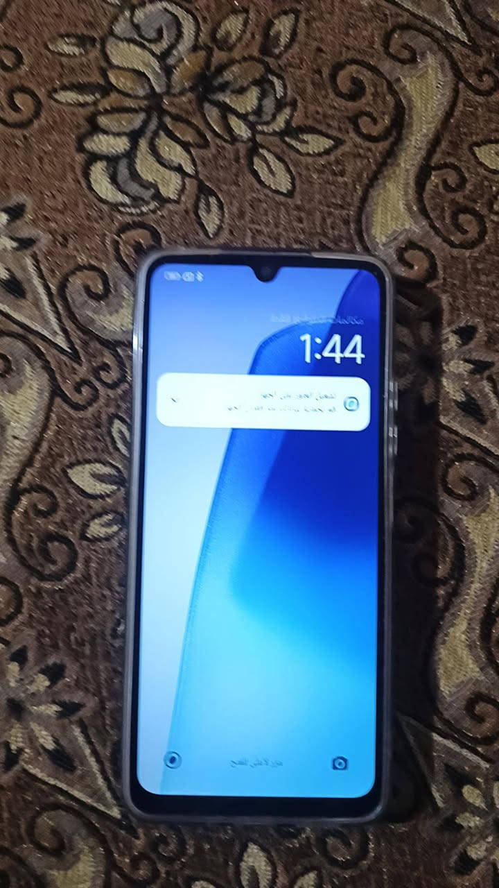 ردمي 14c للبيع ضهره مكسور تلفون شغال خير من الله  ذاكره 256سعره 110وبي مجال ***********
