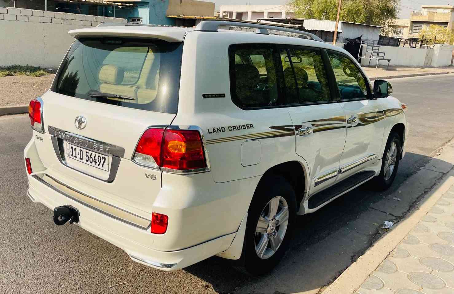 السلام عليكم لاندكروز 2012 بغداد بأسمي ابيض ٦ سلندر سيارة بيها قطعة وحدة فقط صبغ الجاملغ الخلفي والباقي مكفول سيارة نضيفة بمعنى الكلمة بدون اي نقص مكاني بغداد هاتف *********** بغداد, العراق
