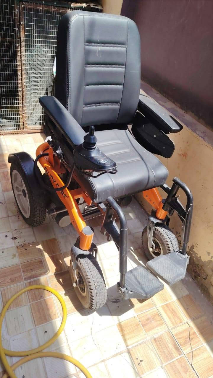 جديديه ستخدام قليل 450 وبيها مجال مكان الديوانيه ***********
