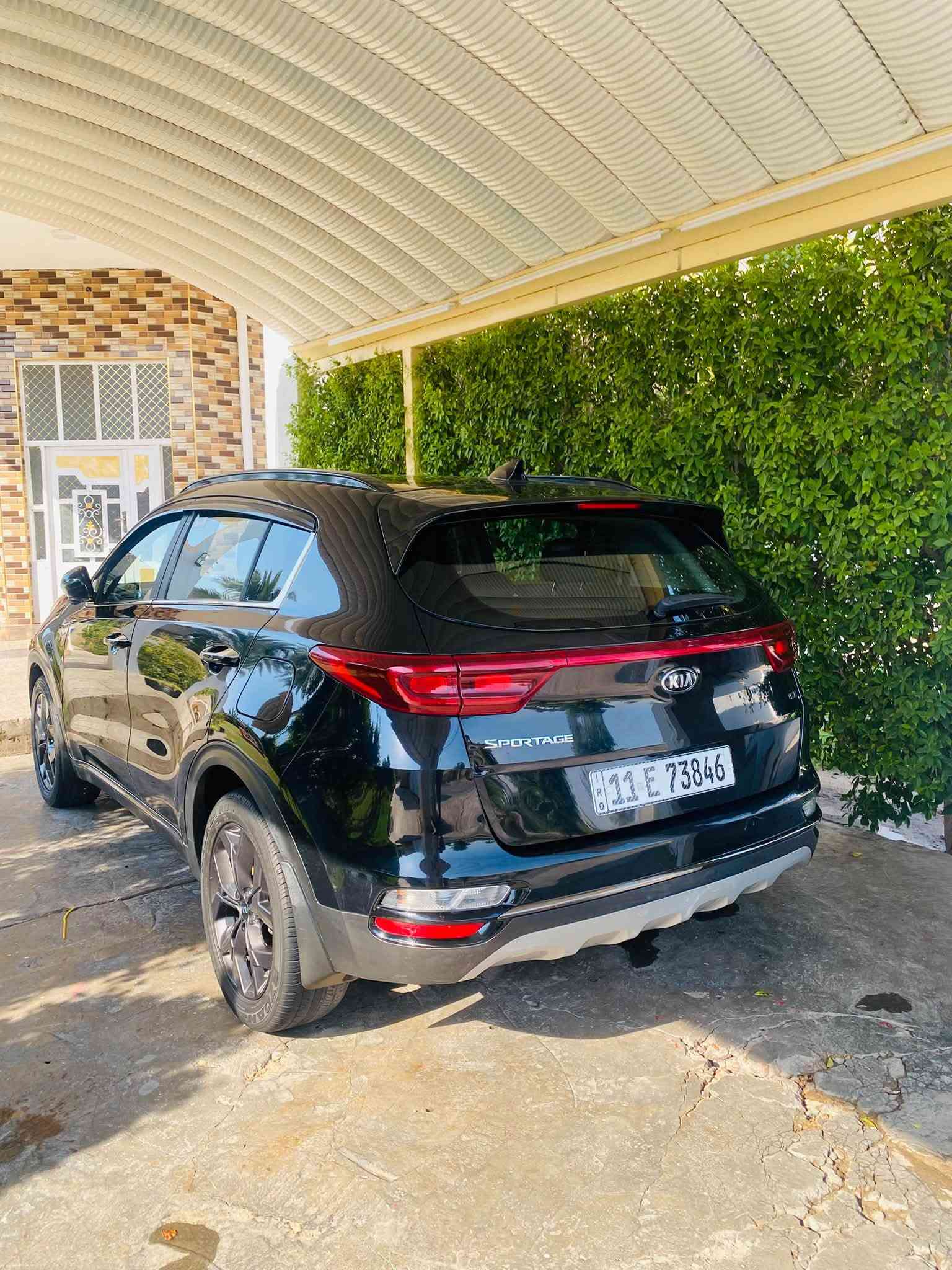 سبورتج 2022 فول مواصفات بانوراما
اللون اسود ضرر بنيد صبغ رقم بغداد 
محرك 2.500 بانزين عادي ما دك دوانز 
حلوه وجاهزه 
للبيع او مراوس 
***********
