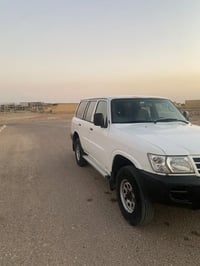 باترول ٤٥٠٠ • ٢٠٠١ • رقم أربيل
