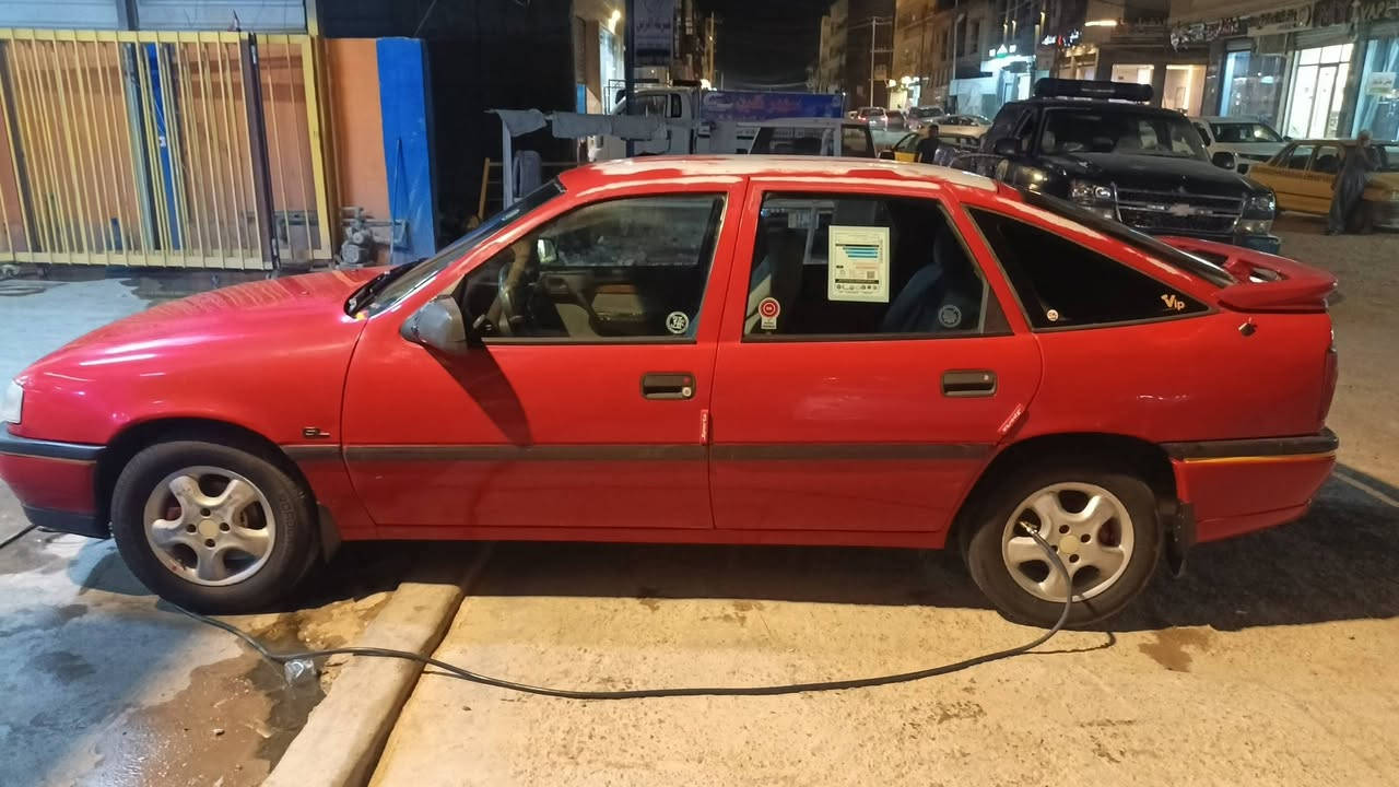 سلام عليكم
اوبل البيع موديل 93 محرك 1800 ابو قبق اسود كير اوتماتيك سنويه باسمي جديده تنتهي 2031 هزه بعده  ما ساقطه سياره جديده خير م̷ـــِْن الله حداديه تايرات باتري وسياره حلـِۈۋ‏وھّ معنا الكلمه
 ملاحضه سياره بيه فقط بوبرن جهه اليمين وقماره جارده بس بلاديه اني مشتريهه جارده 
سعر 38 وبيهه مجال
مكان بغداد 
اتصال ***********
