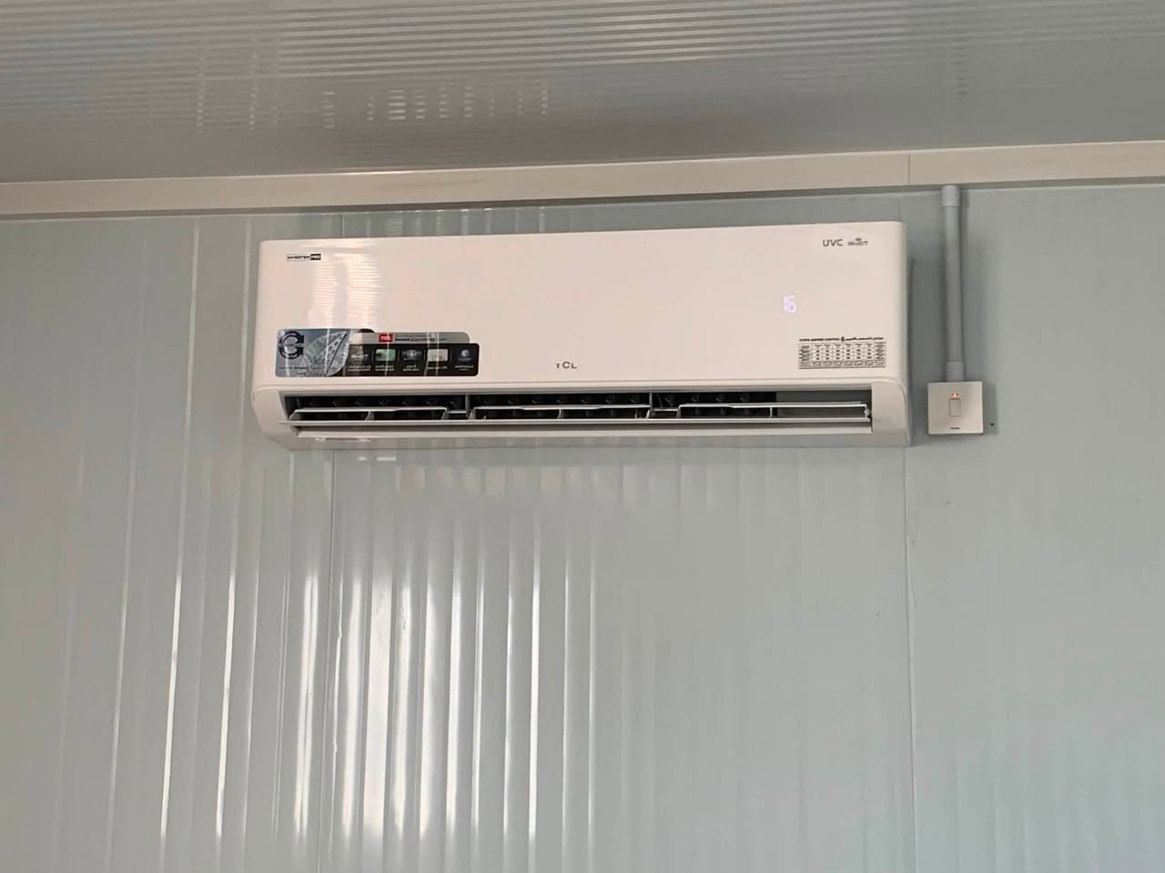 ❄️ عروض صيانة ونصب السبالت ❄️
خدمتكم لباب البيت (داخل وخارج بغداد) 🏡
⚠️ الأسعار عرض خاص وثابتة مع ضمان تنصيب 3 أشهر
🏷️ الأسعار والخدمات:
 🧼 غسل موقعي: 25 ألف
 🧽 غسل كامل (تفصيخ): 40 ألف
 🛠️ نصب جداري جديد: 50 ألف
 ⚙️ نصب مستعمل (بدون غسل): 50 ألف
 🔄 نصب مستعمل (مع الغسل): 65 ألف
 🏢 نصب كنتوري: 70 ألف
 🚚 نقل السبلت (نفس البيت): 65 ألف
نصب سبلت كاسيت 175
✨ نتميز بـ:
 🛠️ إصلاح الليك والصيانة الموقعية (مع الضمان).
 ⛽ شحن غاز فريون أصلي مضمون.
📞 للحجز والاستفسار (واتساب):
📲 ***********

