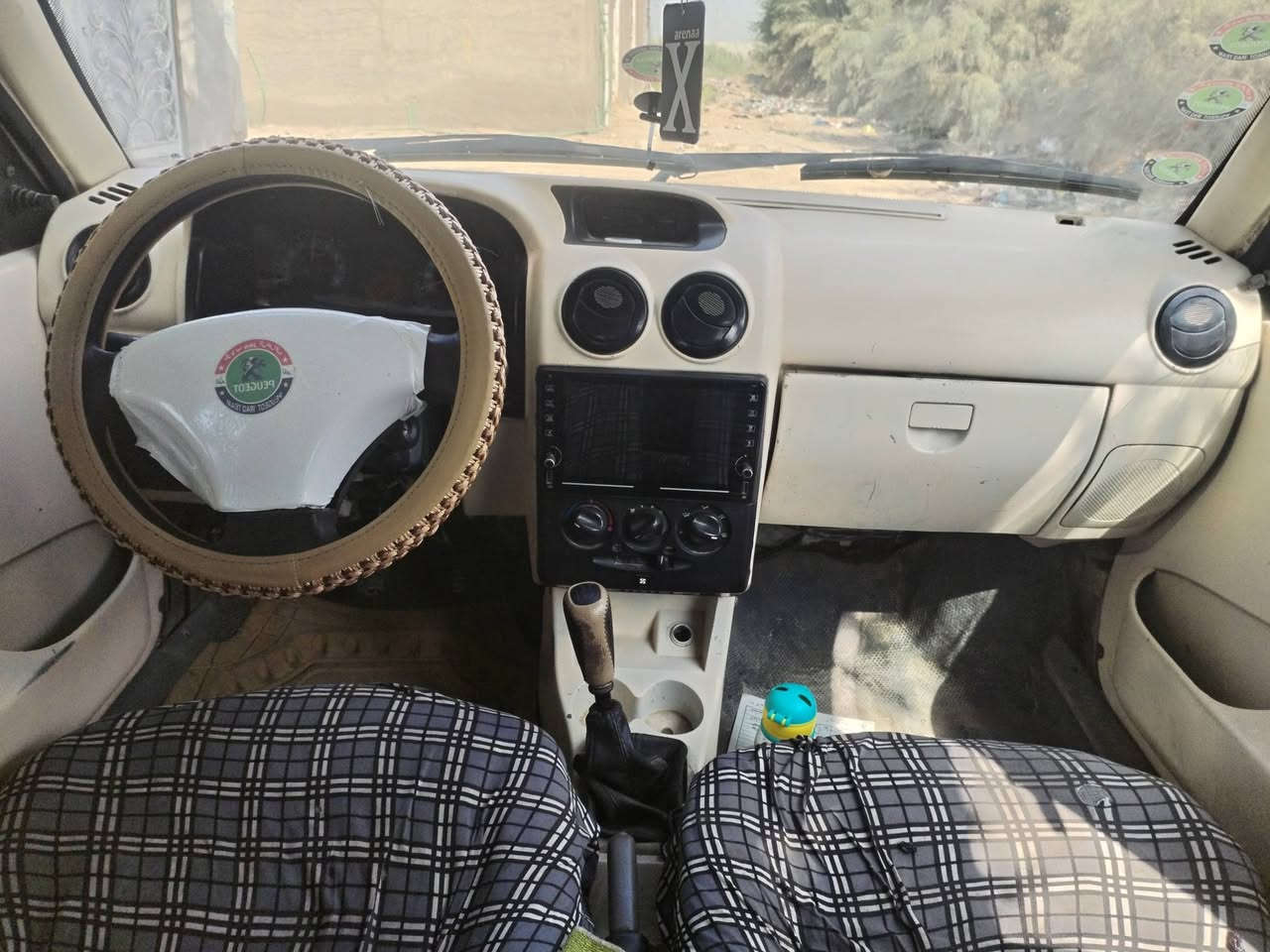 سايبه مديل 13جاهزه السياره مكينه كير جدد حداديه جديده تخم تاير جديد كهربائيات كل شغاله رقم قادسيه صاحبها متوفي اكفلها عن سرقه وطلب عشاير فقط
حلوه ترايه السياره جاهزه
السعر 16ورقه رقم الهاتف *********** واتساب مكاني نجف
