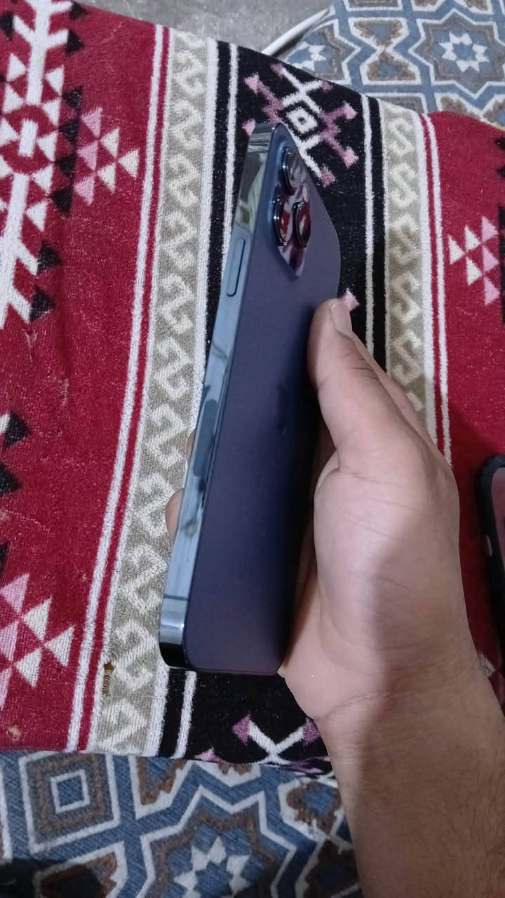 سلام عليكم ١٢برو ماكس الجهاز وكاله مامبدل بي ولا شي بطاريه٨٣ذاكره ٢٥٦فقط بيع السعر ٤٥٠ ماتشتري اكلب وجهك مو تعلق اشياء سلبيه ناصريه مركز واتساب ***********

