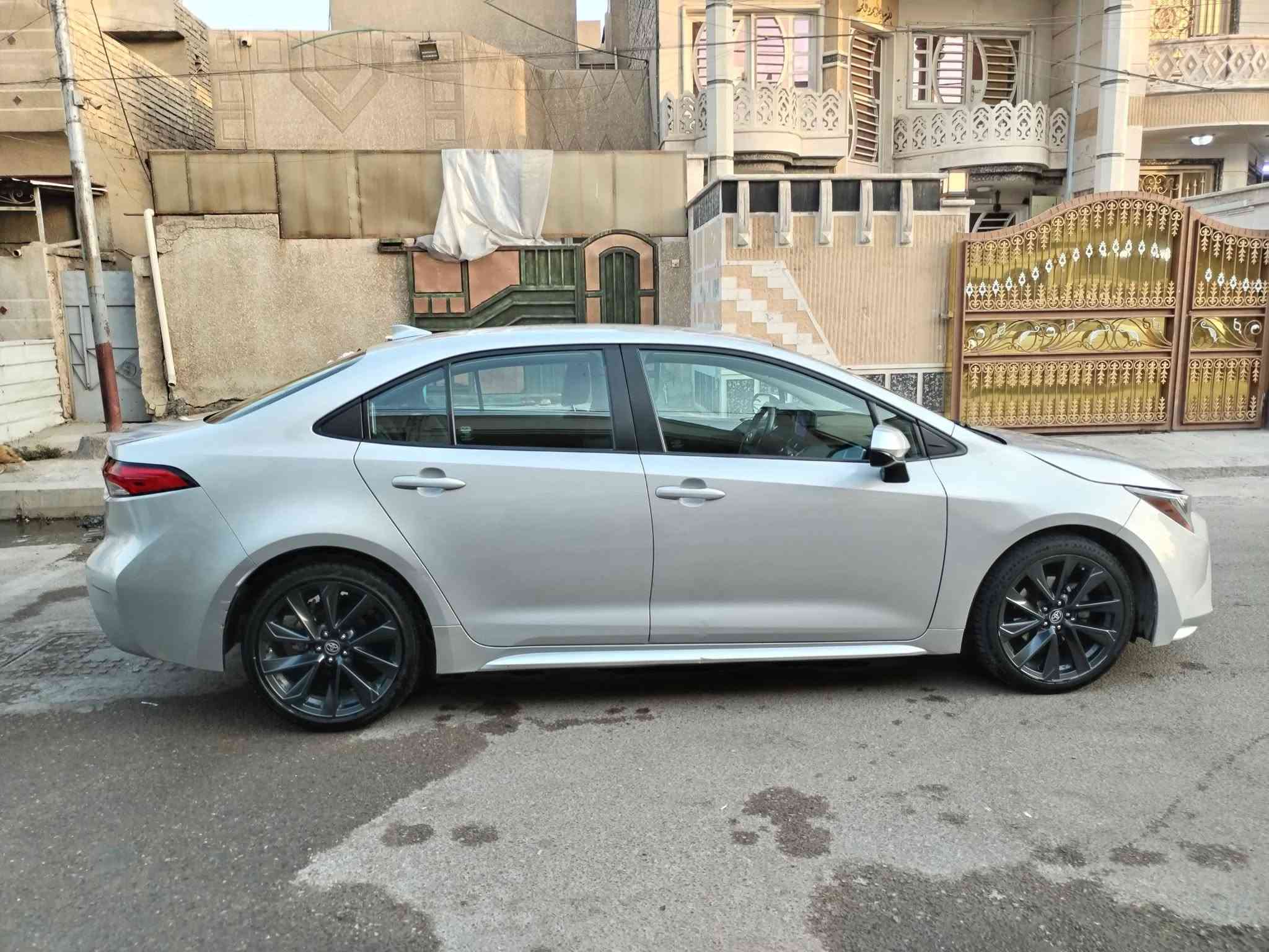 السلام عليكم للبيع كورلا LE وارد امريكي موديل 2023 حادث فقط بنيد ماشيه 59 رقم بغداد السعر 128   ***********
