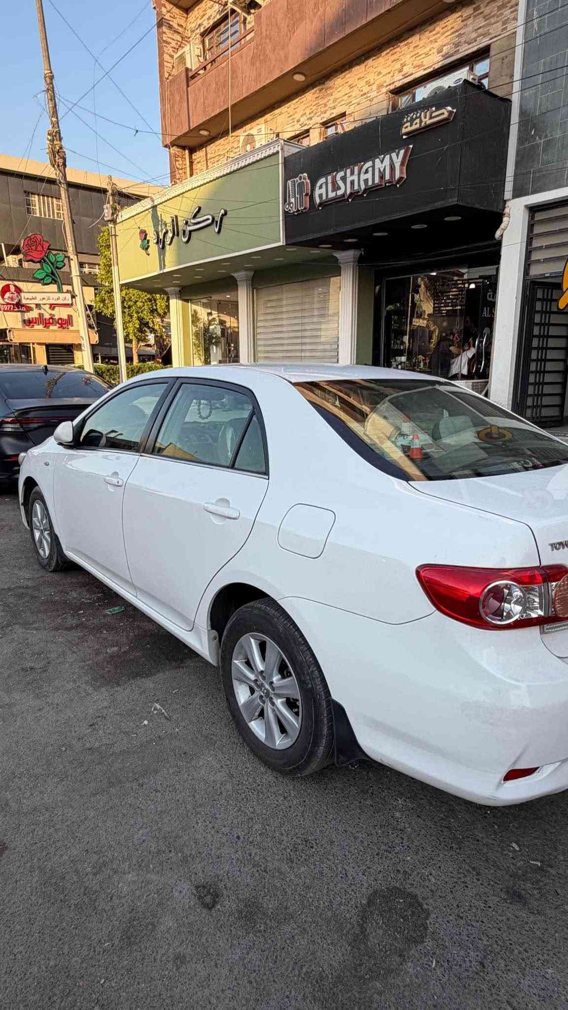 السلام عليكم تيوتا كورلا 2011خليجي كفاله عامه عد باب خلف السايق بي بارد وومبين السياره جديده كير مكينه كفاله ماشيه 89 شاشه كامره محرك 1800 مكان السياره بغداد حي القادسيه للاستفسار *********** السعر 128وبيه مجال للشراي بغداد, العراق
