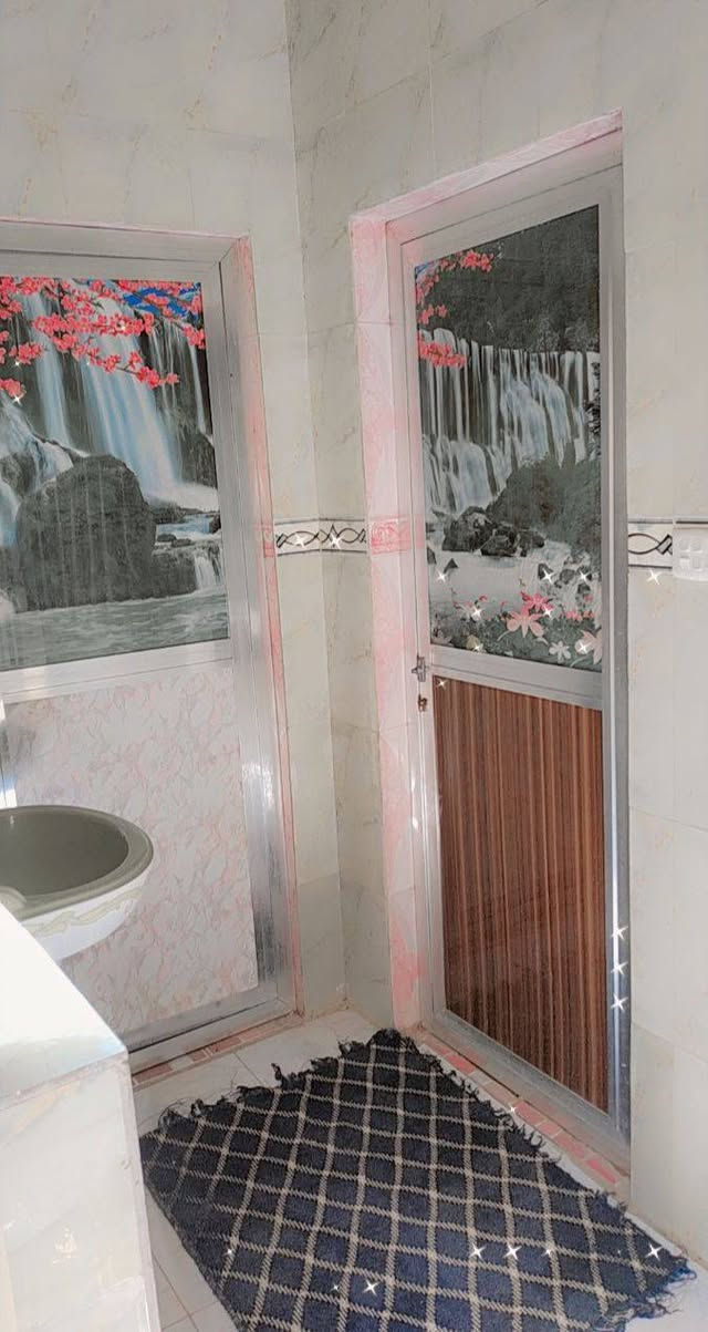 السلام عليكم بيت للبيع مساحه 267 موقع طويريج مقابل شارع الحمداني سعر والتفاصيل اتصل ع رقم وبالخدمه ***********

