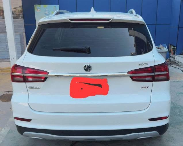 MG RX5 2022
رقم بغداد انكليزي باسمي هزة جديده
ماشية 67 الف الصيانه الدورية بالشركة 
تبديل دهن الكير وماء الراديتر وبلكات بالشركة وكامله ع اخر حبه 
تخم تاير جديد قبل اسبوع شاده
محرك 1500 تيربو 
كير 7 نمر DCT
بدون صبغ بدون حادث 
بانوراما 
لايتات زنون بلادي 
مقاعد جلد ماروني تحكم كشن كهرباء
بصمه دخول بصمه تشغيل
مواصفات كثيرة بيها
مكانها كربلاء 
السعر 125 وبيها مجال للشراي 
***********
