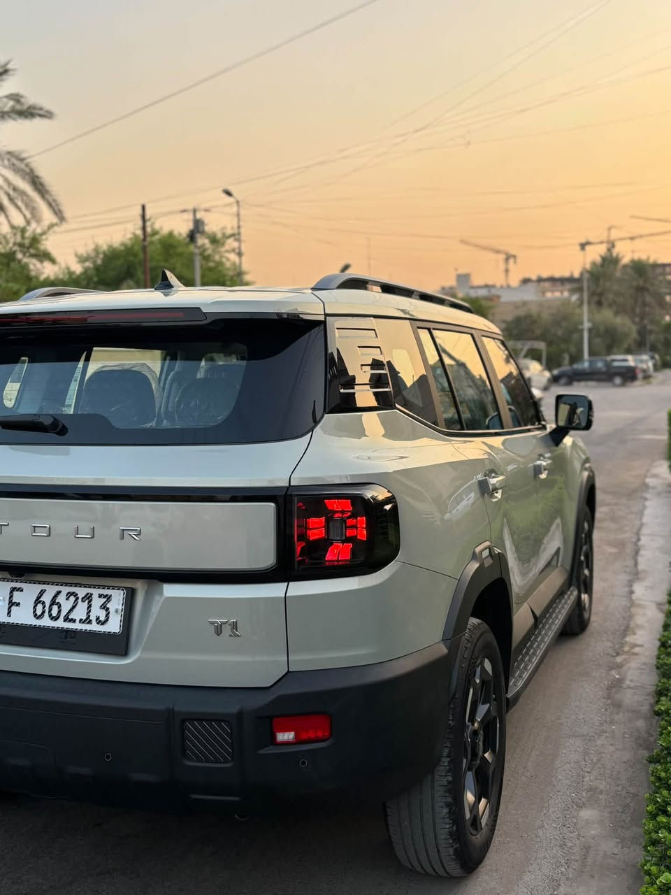 جيتور T1 (2026) .
اللون المميز .
السيارة على حالة الوكالة ماشية (3,000km الف) فقط.
كفالة عامة على حالة الزيرو.
بدون كل ملاحظة.
بعدها داخل الضمان.
داخل تركوازي.
فول مواصفات معروفة مواصفاتهة (لكجري). قمارة حديد.

الموقع بغداد زيونة.
رقم انكليزي تحويل مباشر.
السعر (34,700,000 د.ع) فقط.
للاستفسار اكثر الاتصال او مراسلة واتساب :-

***********
