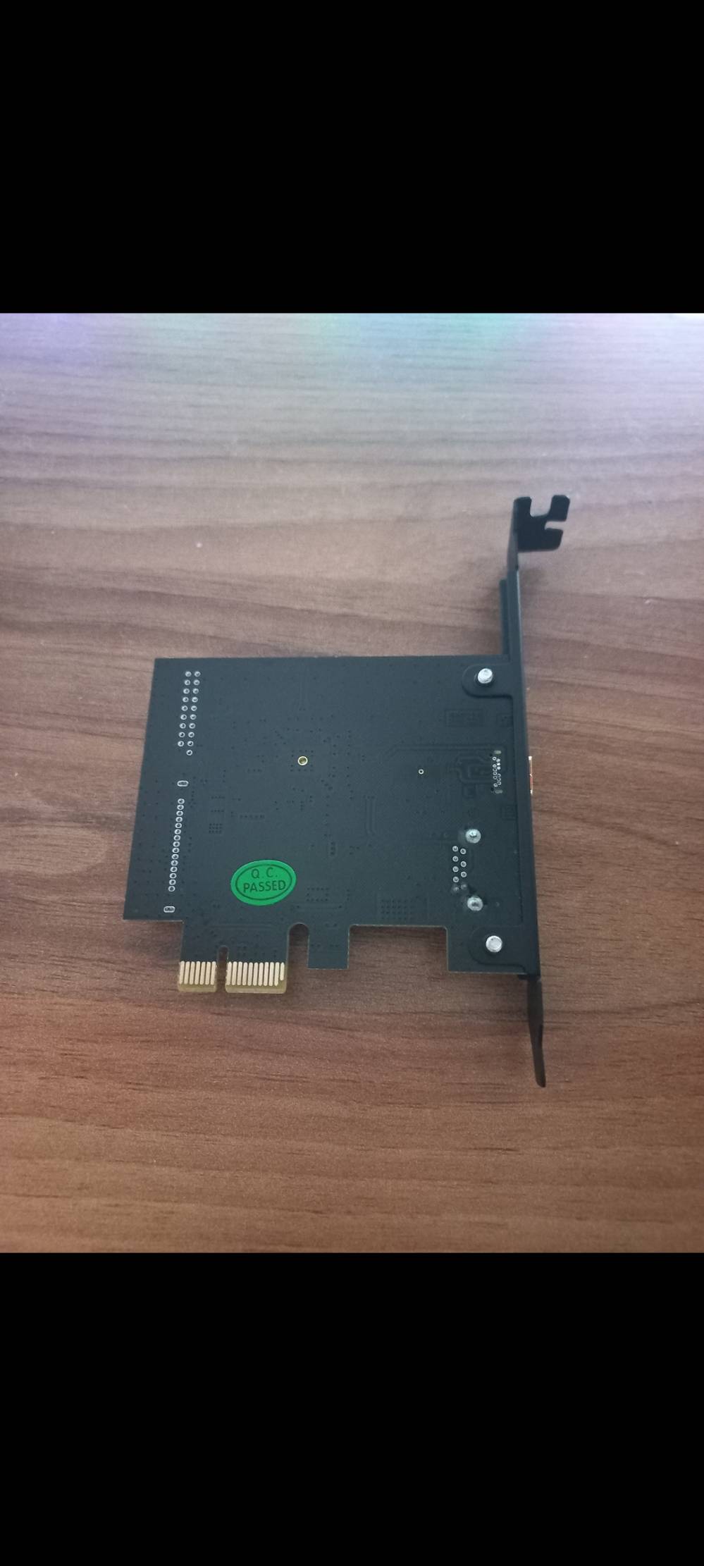 يو اس بي 3.2 • PCI-E • تايب A+C