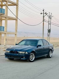 أزرق نيلي • ٢٠٠١ • أربيل