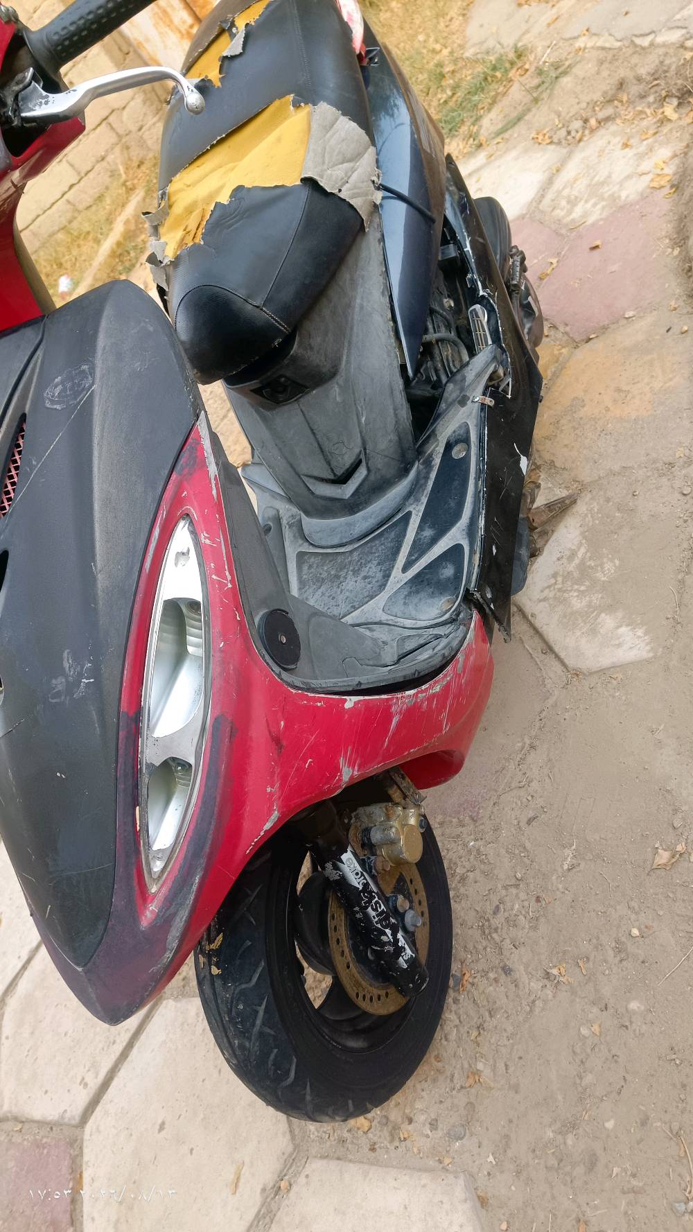 دراجه جي فور  الدراجه جاهزهه مكينه ناعمه المكينه مفتوحة عوزه ترتيبات السعر 180وبيه مجال مكاني ناصريه للاتصال***********واتساب