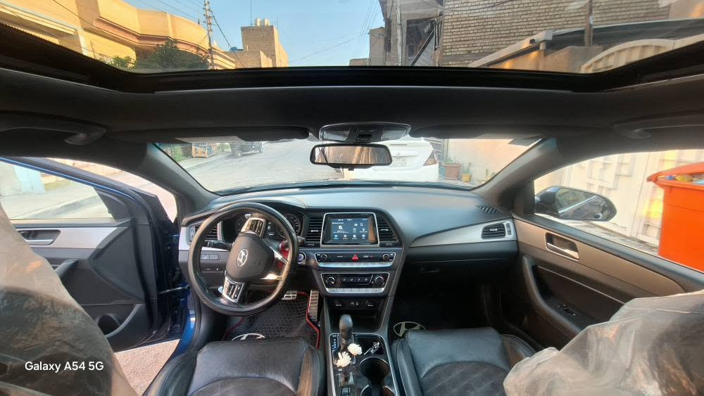 ‎سوناتا‎ بغداد, العراق

نص مكتوب في الصور:
- بلدروز مقابل شارع الكماليات *********** الفرع الثاني شهربان شارع العام قرب حسينية المصطفى أول ستداره مركز أبوجنة بجهاز الليزري ولبوليش المحترف صبغ تعديل تبديل بلادي تبديل تجاري كلير معجون +فحص الكير والمكينة والشواصي عقود مرورية +مكاتبات الأسم علي كامل نوع السيارة سوناتا لون السيارة ازرق غير محدد تاريخ الفحص 8\7\2026 ملاحظة المركز غير مسؤول بعد استلام التقرير
- Galaxy A54 5G