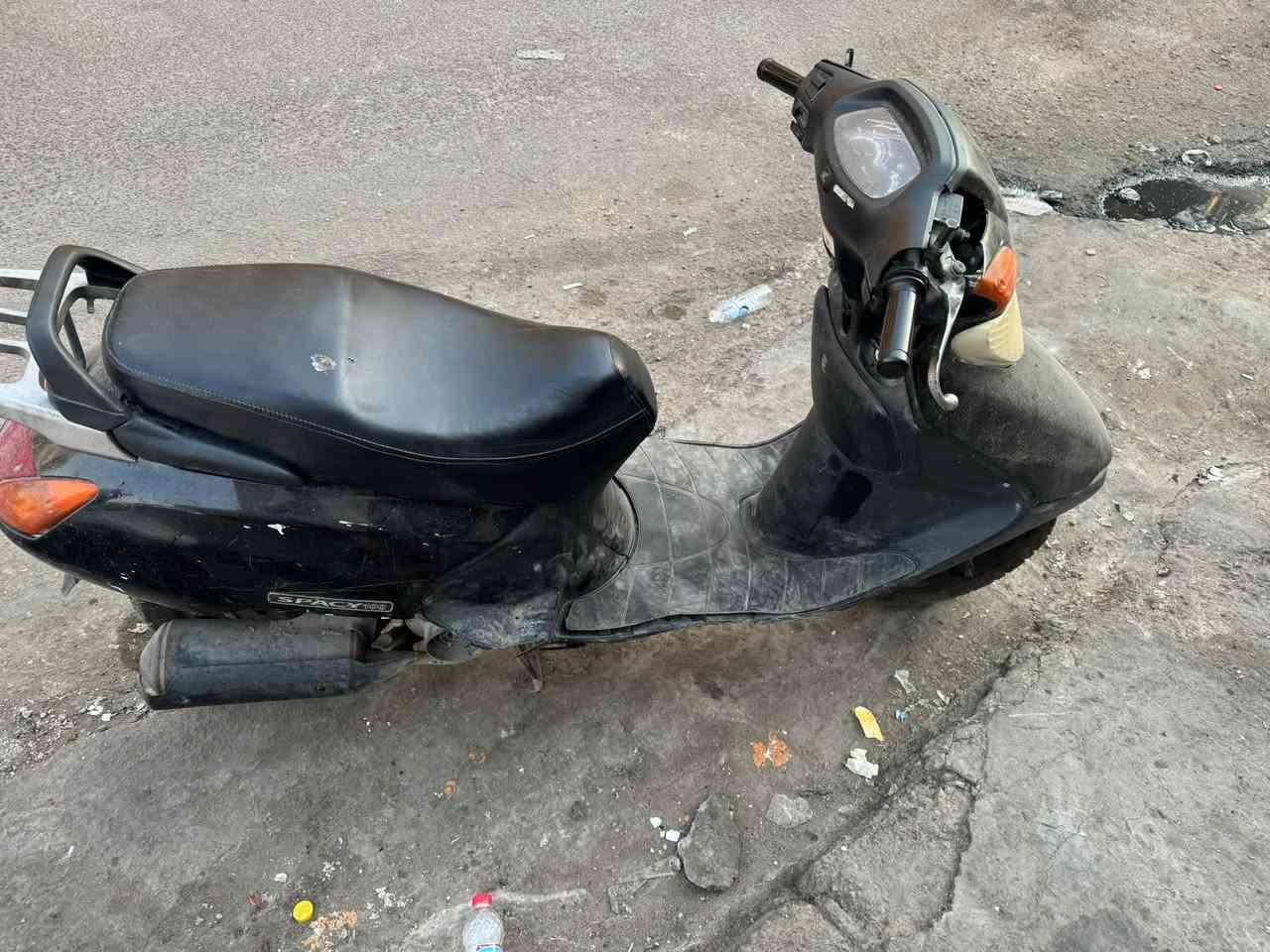 ثنينهن ب100 مستعجل على البيع
‭
لحد يراسلني خابرو ع الرقم

***********‬
