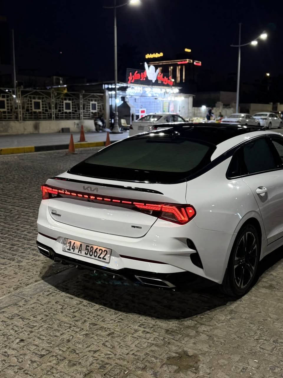 سلام عليكم
كي فايف GT-Line 
 فول مواصفات للاخير 2023
السياره وارد امريكي تقرير مياه امطار تعمل وتسيره شغالة مابيها اي مشكله
بدون صبغ كفالة كير محرك تبريد من كلشي ماعدا بيها طخه بلباب الخلفي وتبدل نفس الون وبارد قليل بلعراق 
السياره جديده بدون اي نقص او مصرف شرط الفحص  
السياره باسمي حصراً شرط التحويل 
السعر 180 مجال بسيط 
رقم الهاتف ***********
العنوان البصره ابو الخصيب 
تحياتي الى الجميع
