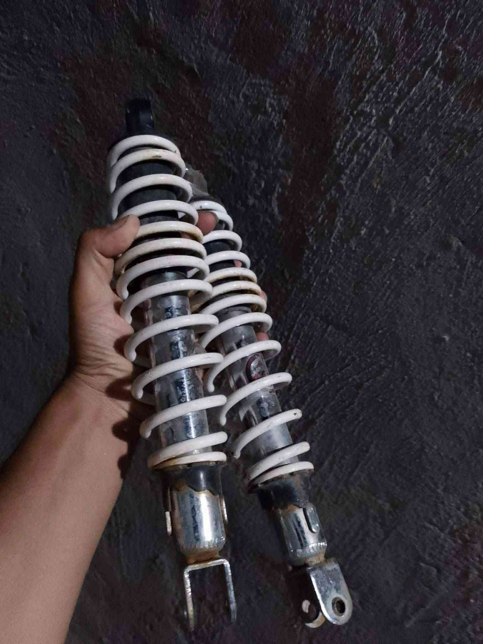 ***********

نص مكتوب في الصور:
- منشور كادي >
