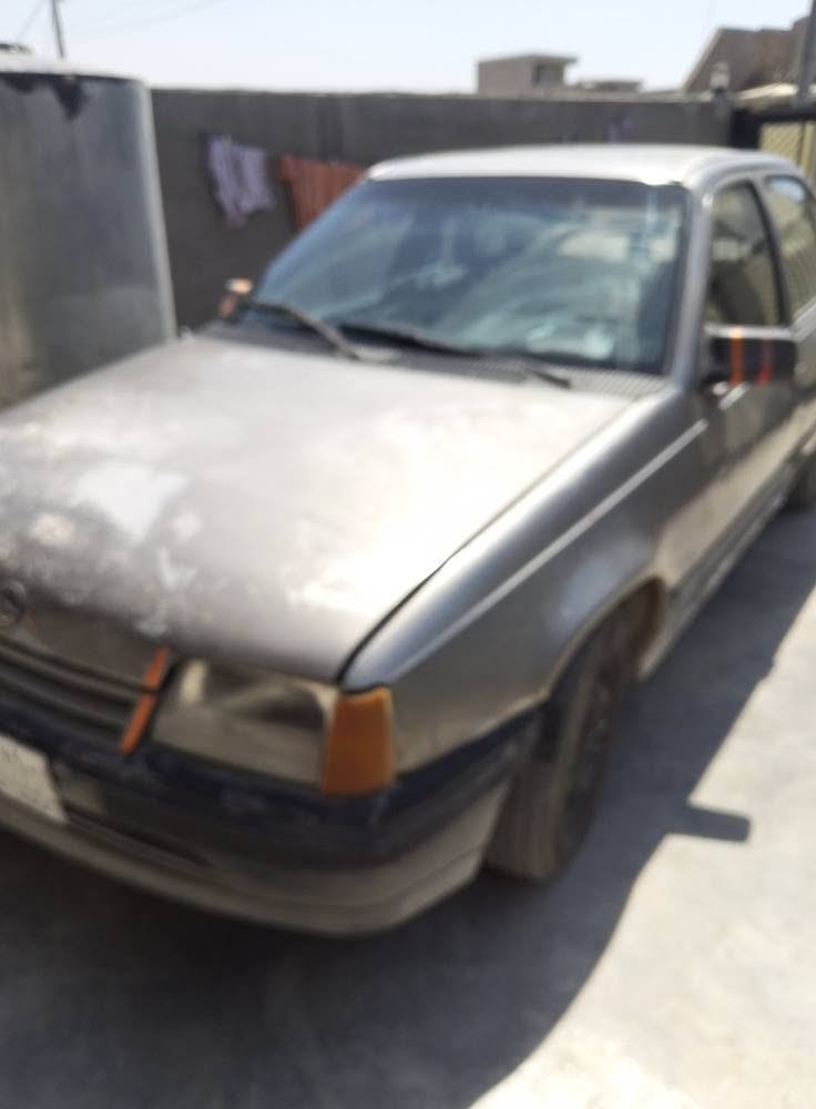 سياره كاديت للبيع موديل ١٩٩١محرك ١٦ محرك شويه صرف بي رقم موبايل *********** موقع شزراو كركوك, العراق
