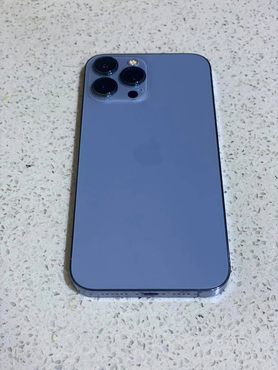 📱 للبيع iPhone 13 Pro Max
🔹 512GB

🎨 اللون أزرق
✨ الجهاز نظافة 100%
📱 الجهاز شرق اوسط 
📦 الكارتون موجود
🔍 شرط الفحص
💰 السعر:٨٠٠ — بي مجال
📍 بابل_مركز مدينه 

📞 للتواصل: ***********

الجهاز نظيف جداً،
