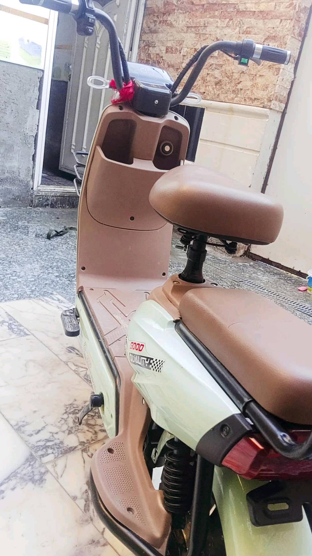 درجة شحن للبيع فول مواصفات نضيف مستغدم قليل سعر 375 وبيهة مجال