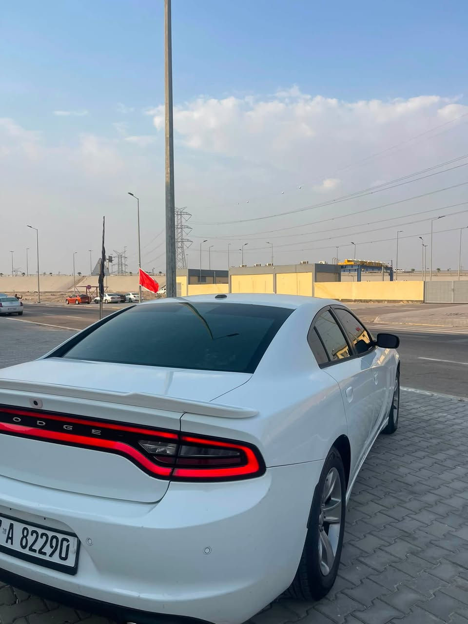 جارجر وارد كندي SXT🇨🇦 حادث بنيد فقط امدل ومصبوغ وبارد بجاملغ الايمن باقي السياره كفاله مكينه 3600 كير مكينه حداديه تبريد كلها جاهزه تخم تاير جديد شاشه كبيره 
رقم ناصريه تحويل ثاني يوم سياره باسمي  رقمي ***********
