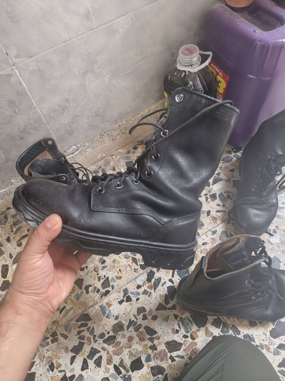 بسطال • قياس ٤١ • جديد