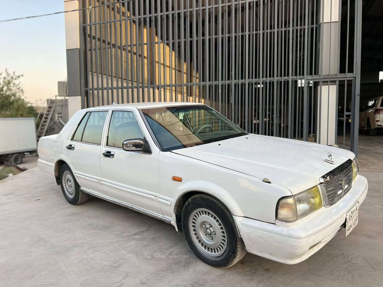 نیسان سدریک 2002 نموونەی جوانی 
 سیستمی غازو بەنزینە مەکینە و گێڕو ئەکسل تەبریدو کارەبای هەموو گیانی بەشەرتە چوار تایەی تازەیە سێ چوار پارچەی بۆیاغە دەعمو لێدراوی نیە بەناو ناکرێت کێشەی بەڕادی هەیە ئەولیات غەرامە و حیدزو کێشەی مەدەنی بەشەرتە سعری ٣٠$گەڵا شوێن تەق تەق ***********) (***********) کڕیاری نیت ئیزعاجمان مەک كويسينجاك, أربيل
