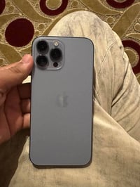 ايفون ١٣ برو ماكس • ٢٥٦ • بطاريه ٨٧