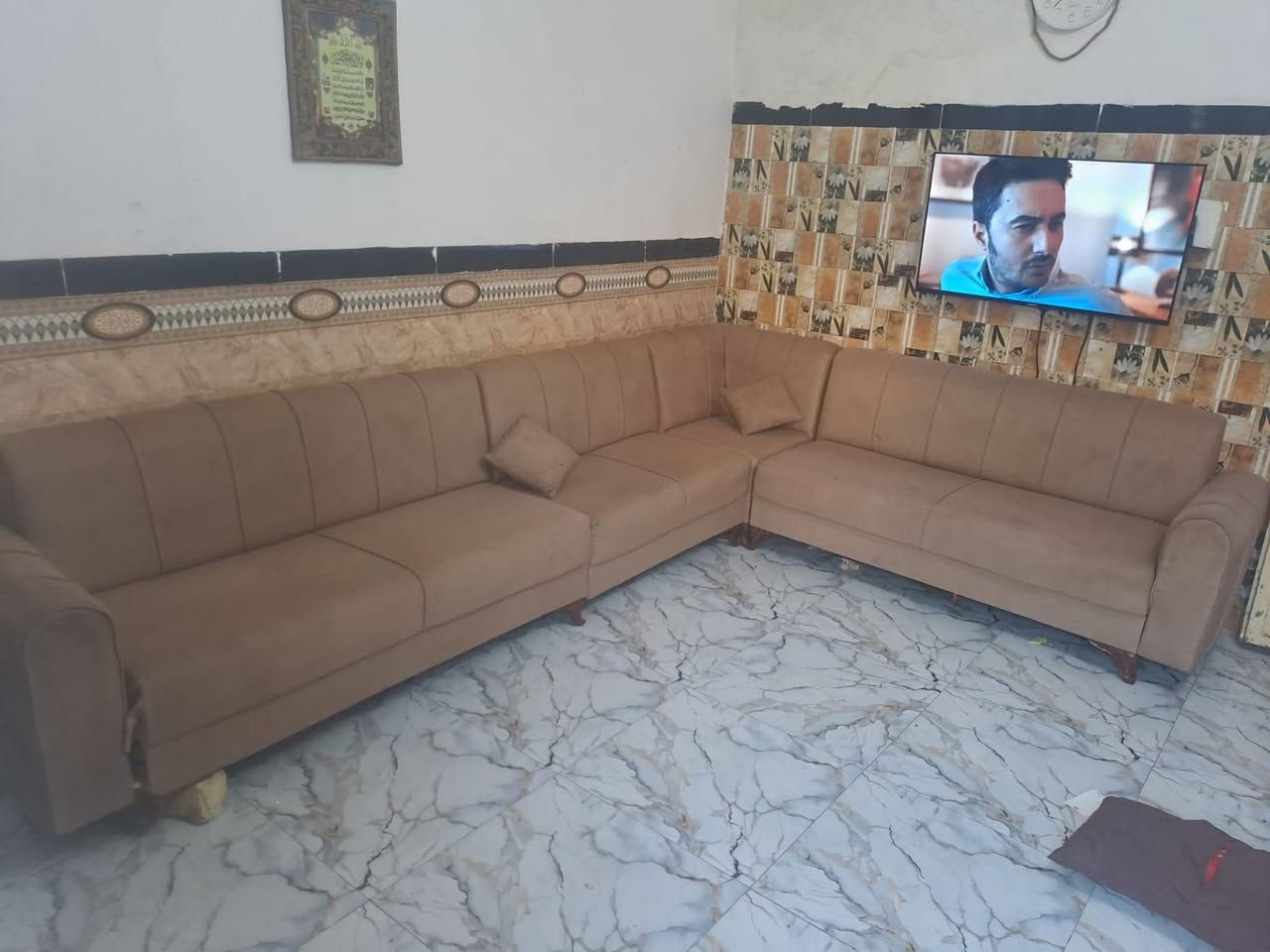 تخم ابو ديوان • تخم ملكي • حسينيه سكلات شراي