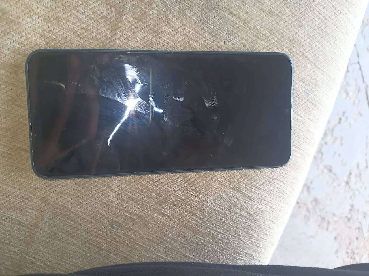 سلام عليكم تلفون للبيع poco m5 ذاكره ٦٤جهاز نضيف كلش مبدل شاشه مره وحده اصليه جهاز كلش نضيف سعر ٧٥وبي مجال مكان كربلاء حي العسكري ***********

نص مكتوب في الصور:
- حول الهاتف Xiaomi HyperOS 1.0.12.0.ULUMIXM اسم الجهاز POCO M5 التخزين ٣٠,٤ ج.ب/٦٤ ج.ب إصدار نظام التشغيل (ل POCO) 1.0.12.0.ULUMIXM إصدار Android 14 UP1A.231005.007 تحديث أمان نظام Android 2024-10-01 المواصفات والمعلومات التفصيلية النسخ الاحتياطي والاستعادة