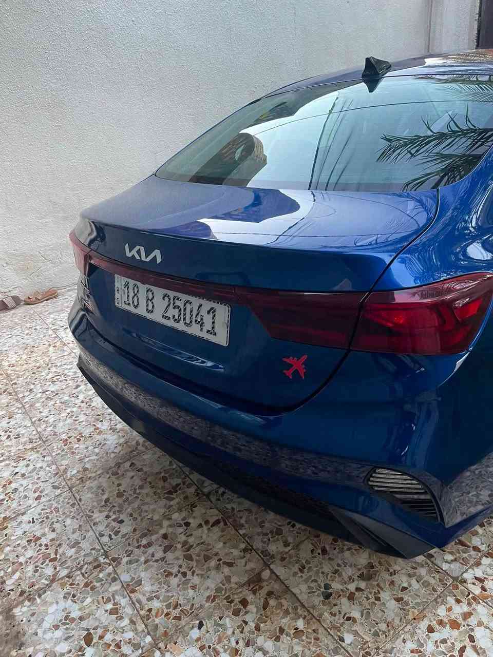 سلام عليكم ‏
كيا فورتي 2024 وارد امريكي 🇺🇸 فئة ضرر البنيد جاملغ الأيمن وراجع بارد وخشم البنيد صبغ 

محرك كير كلشي كفاله عدا الحادث المذكور☝️

(( ابيع على الفحص وين يعجبك افحص 👍))

رقم (بابل ) جديد هزه فحص سنويه جديده

السياره بحالة زيرو ماشيه (30كليوالف فقط)

محرك 2000 Doch دوش

رادارات جانبيه تحديد النقطه العمياء ⚠️

رادار خلفي تنبيه عند الرجوع‼️

رادار امامي ❗️❌

تحديد مسار/ سياقه ذاتيه 

اوتو بريك /توقف ذاتي عند الاقتراب ⛔️

اشاره بل مرايه 💡

كامره دوراه 📷

شاشه كبيره تدعم 📲Android Auto/car play

خرائط Gps 📌

فول تحكمات ستيرن 

3 انظمة قياده Sport/Normal/Smart

كروز مثبت سرعه 

ويل كب كروم 

حساس اطارات 

شاشة ظبط واعطال بل دشبول 

منافذ Usp/ Aux/ 12V

4 دسك/ مانع انزلاق/Abs

السياره جديده وجاهزه بدون اي نقص .***********
