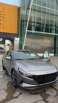 للبيع النترا 2023 2000 دوش كلين ( بدون حادث ) سيارة نظيفة جداً استعمال...