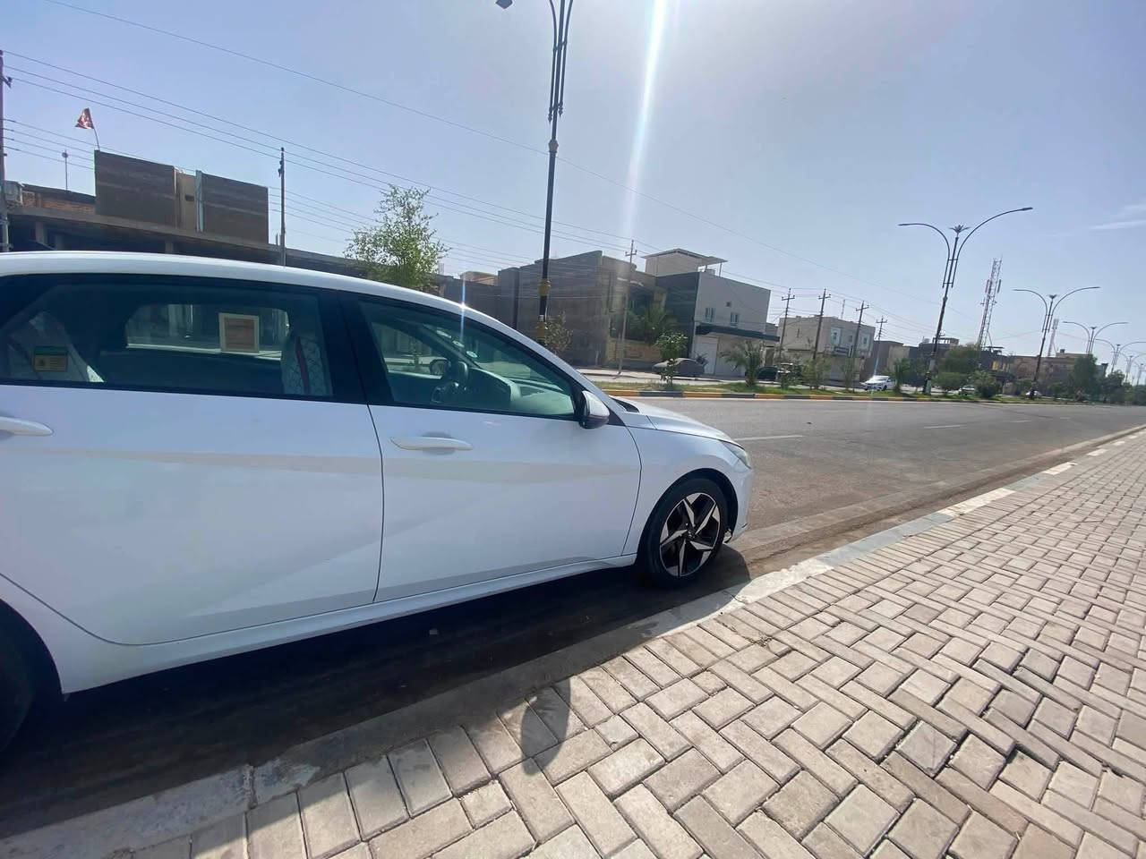 النترا خليجي مديل 2021 رقم بغداد
السياره مطلوبه اقساط باقيلها سنتين يلا تصير حره 
محرك 2000 دوش لون ابيض داخل رصاصي 
السياره نص مواصفات قطعتين تبريد تحكمات ستيرن 
ماشيه 200 كم 
بيها ربع بنيد وخشم جاملغ بيهن حادث مصلحات باقيلهن بس رش صبغ 
وبارد بالدوس خلف السايق مكحل بدون صبغ 
وباب خلف السايق مفتوح علمود تقسيم الدوسه
ويل كب كروم حجم 17 
مكينه مفتوح قبق الفوك مبدل رواجز فقط
السياره مكانها البصره تشتري يسويلك وكاله لحدما تفك اقساطها وتتحول باسمك 
السعر 115 وبيها مجال
مكاني البصرة القبلة 
***********
